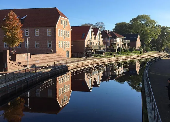 Schoene Altbauwohnung Direkt An Der Kesselschleuse!