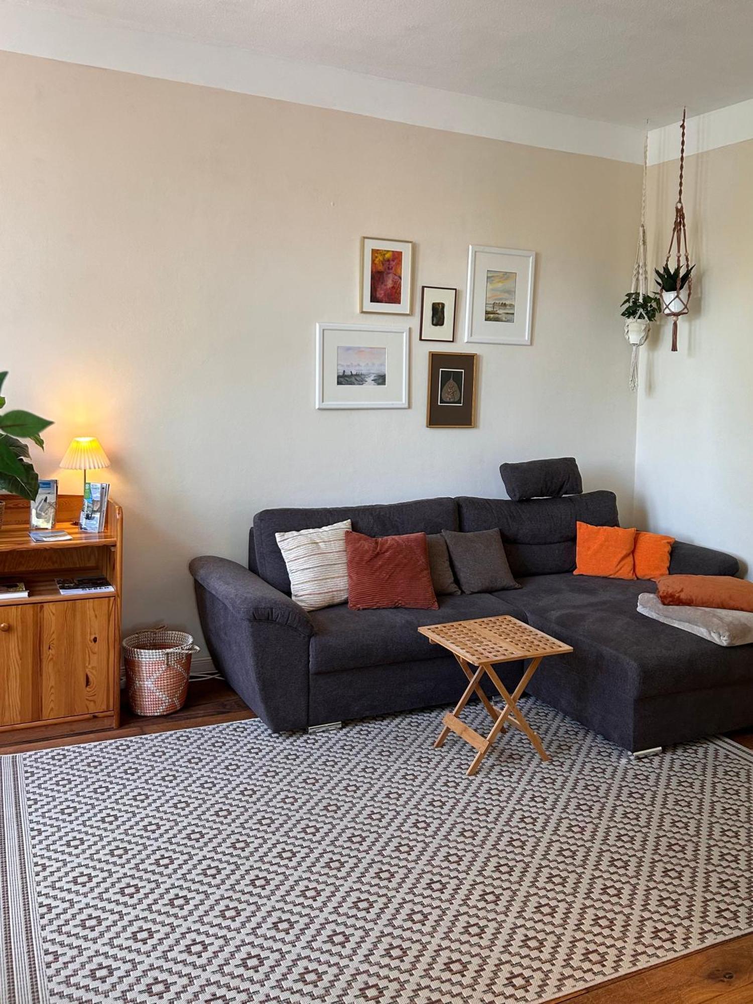 Schoene Altbauwohnung Direkt An Der Kesselschleuse! Appartement *